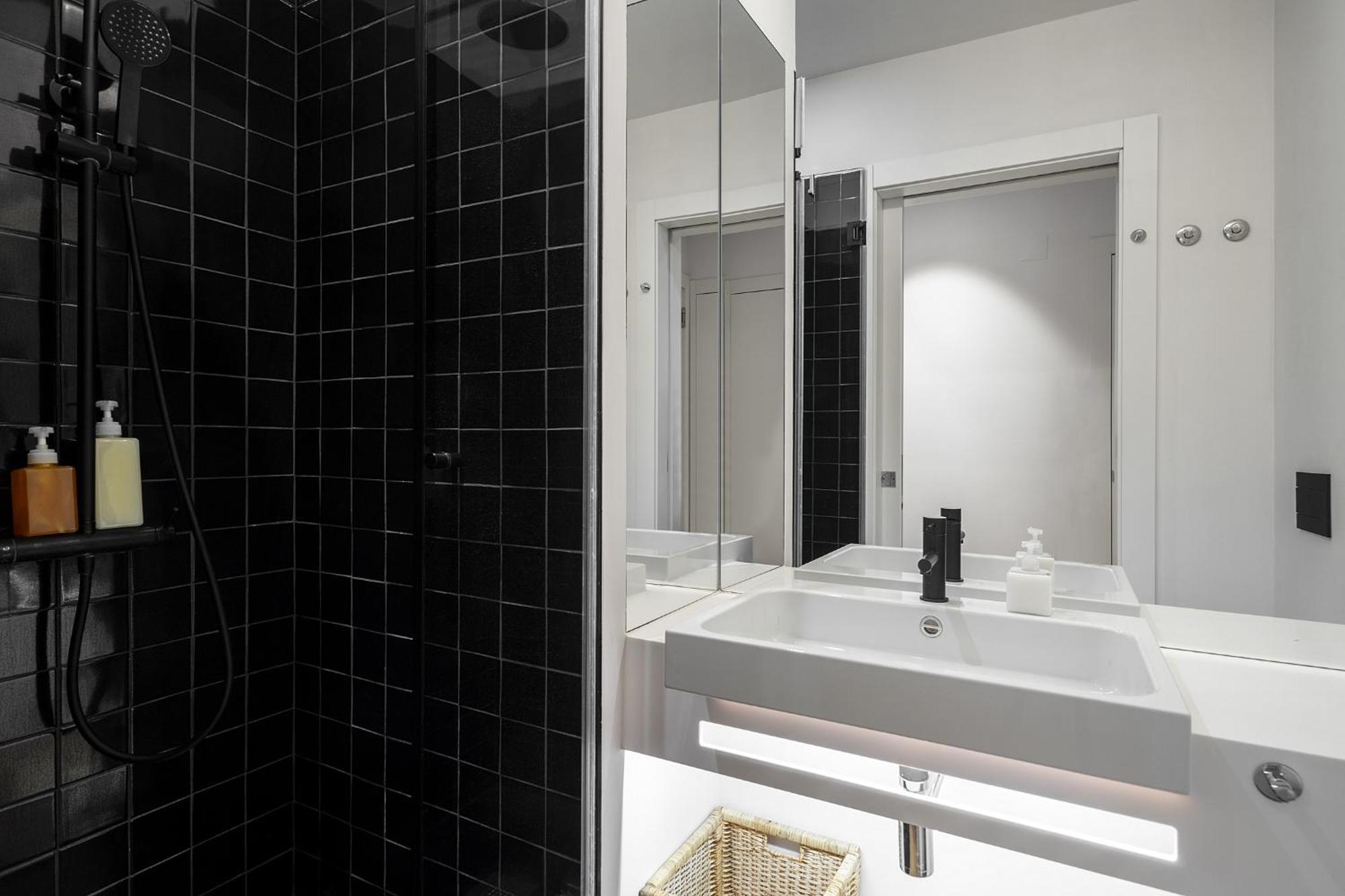Whome Urban Elegance: A Modern Haven In Lisbon's Heart Apartamento *